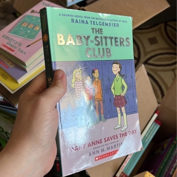 THE Baby-Sitters Club 3 - Mary Anne Saves The Day (paperback) EUC - Picture 5 of 6